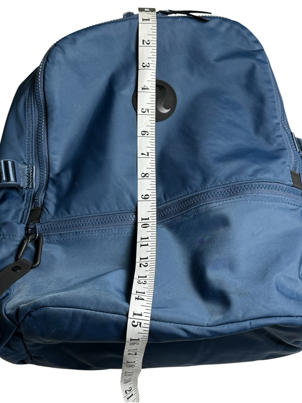 LuluLemon New Crew 22L Backpack School Hiking Camping Dark Blue Grey Biking EUC - Picture 10 of 13